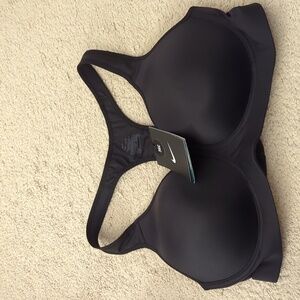 NIKE Women's sports bra